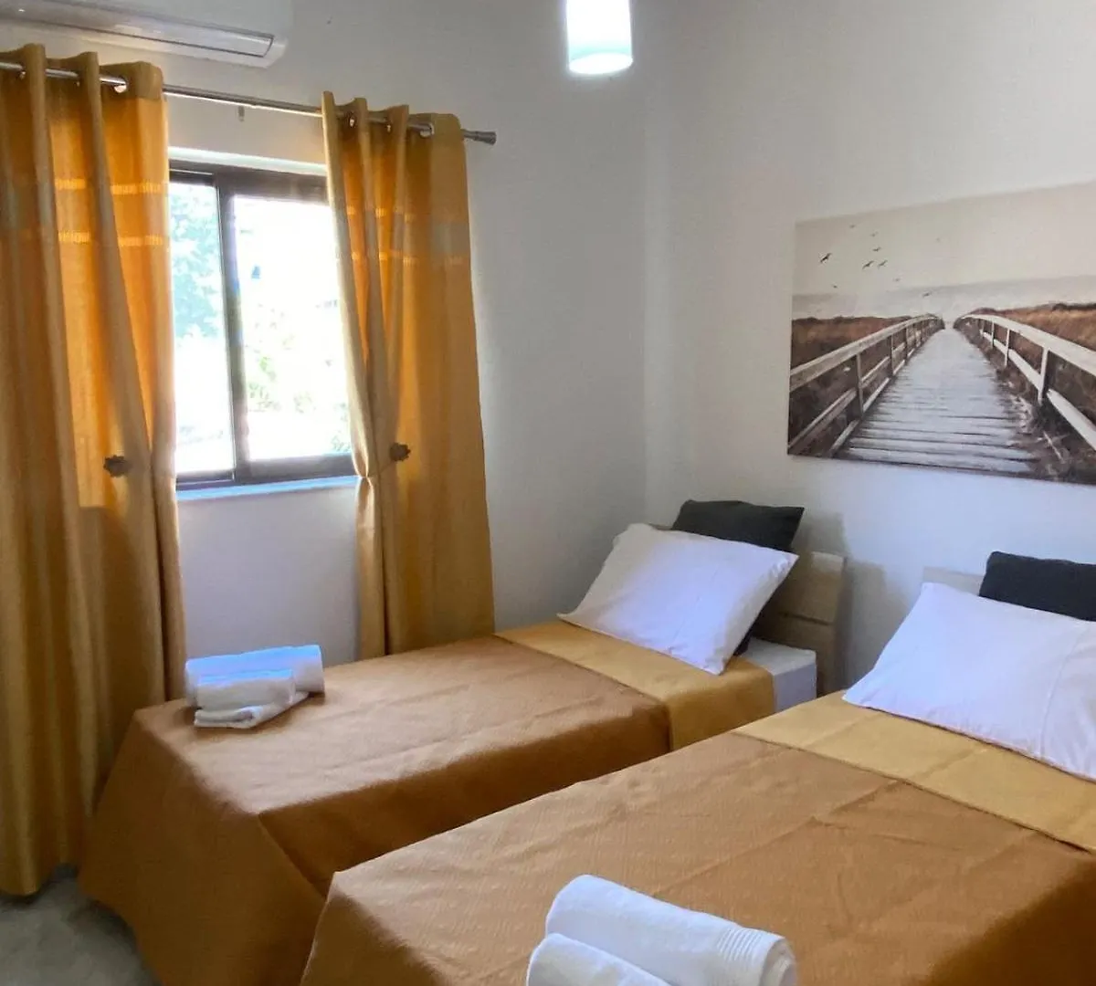 Xl Spacious Apartment, 4-Br Home In Central Area, Walk To Sliema - St Julian'S Gzira Malta